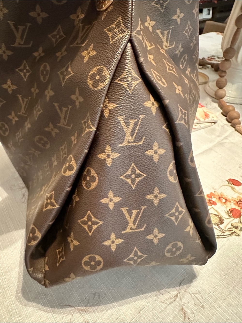 Authentic Louis Vuitton Monogram Canvas Hobo Shoulder Bag in Brown and Tan - Picture 7 of 12